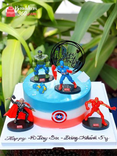 Bánh sinh nhật siêu nhân - Sức mạnh siêu nhiên